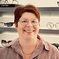 Augenoptikermeisterin Melanie Brüder